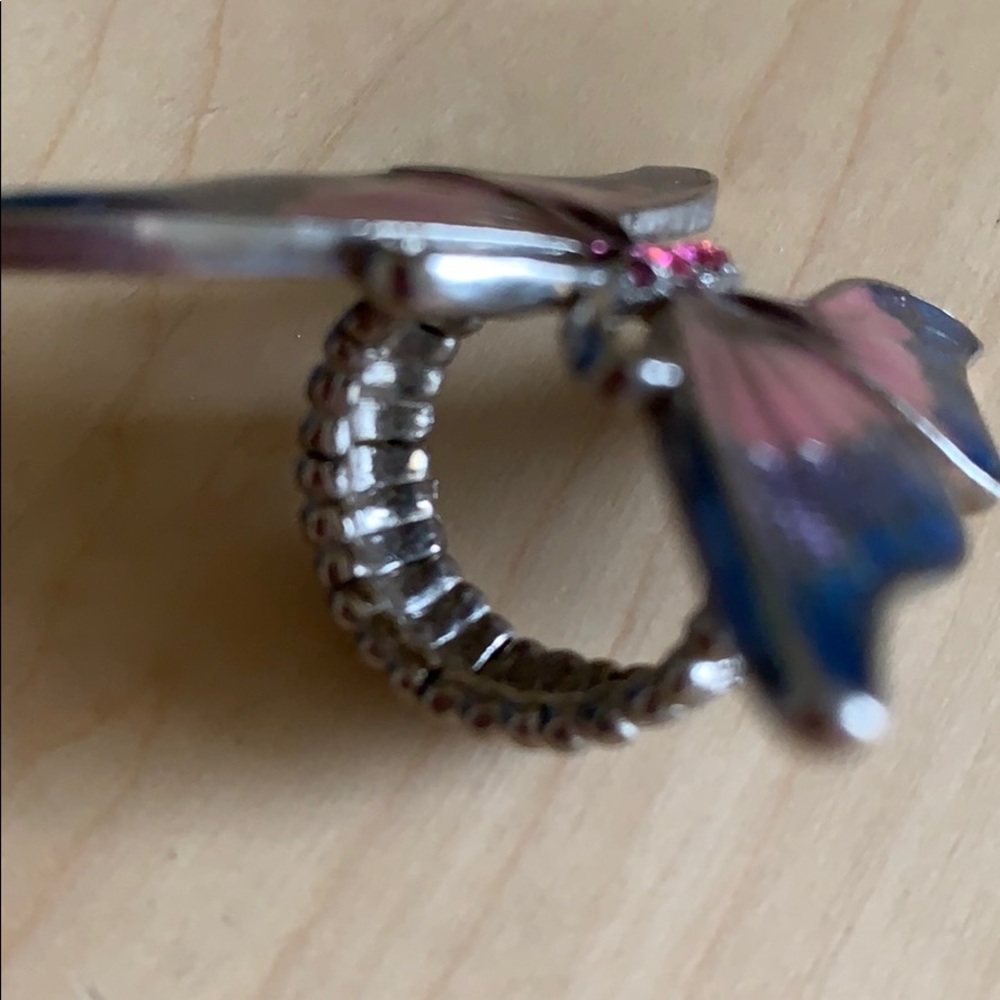 Stretchy Metal Butterfly Ring - Picture 2 of 3
